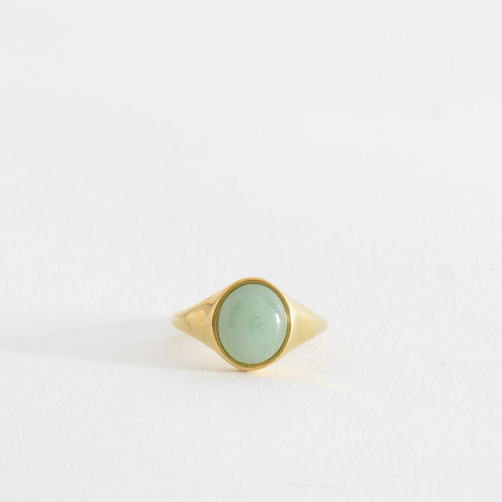 The Verdant Heirloom Signet Ring