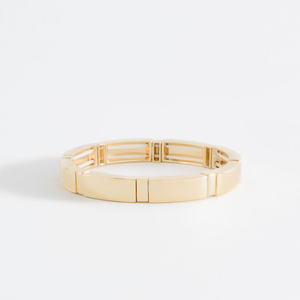 
                  
                    Golden Link Bracelet
                  
                